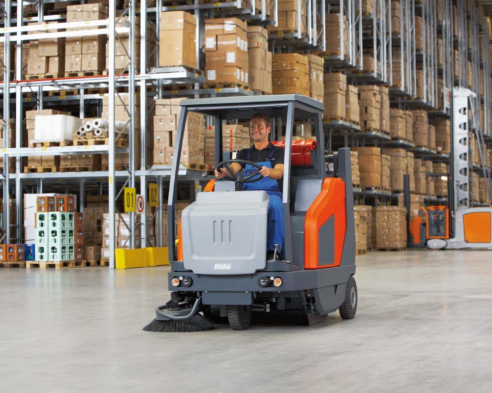 Sweepmaster-B-P-D1500-RH-Industrial-Floor-Sweeper-4