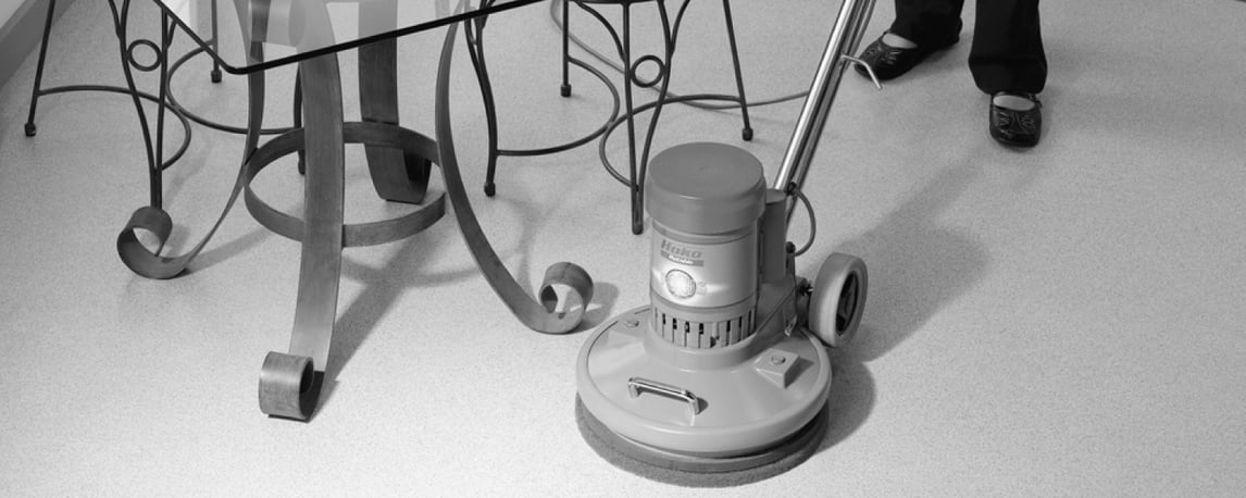 Rotobic-Focus--Classic-Handle--Rotary-1--Non-Suction-Scrubber-Polisher-Hero