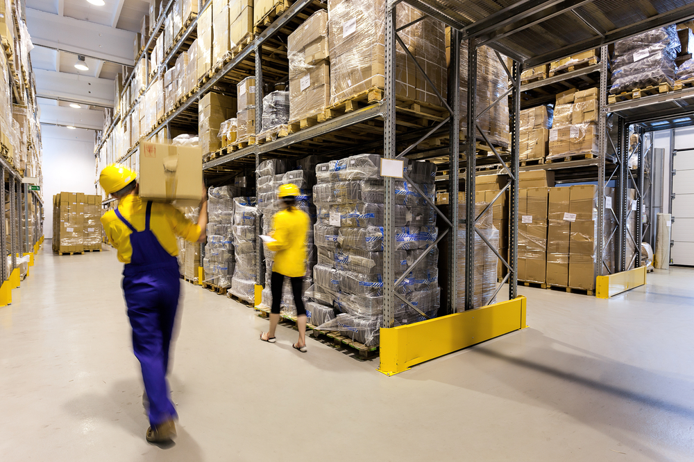 How to Choose the Right Floor Scrubber for Your Warehouse
